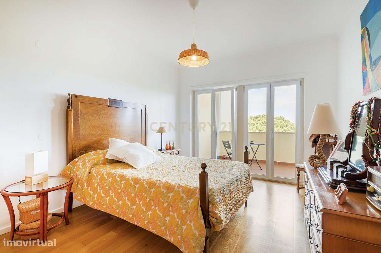 Moradia T3 Cascais venda | Jardim Privativo e Vista para o Parque Natu-22