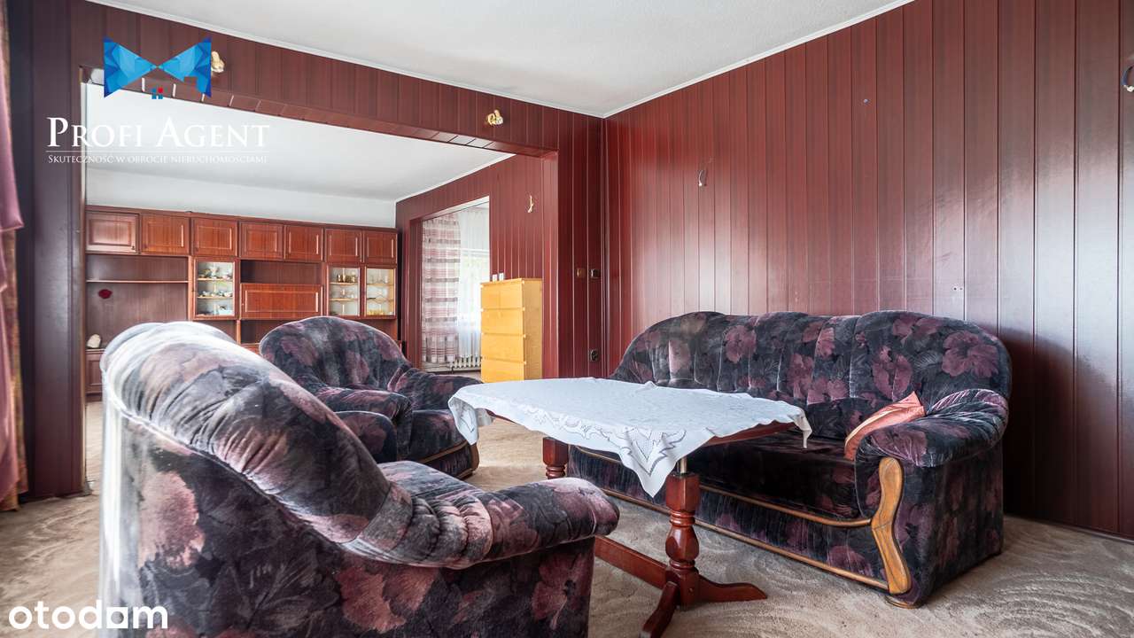 Przestrzeń do życia i oddechu – dom z garażem i zieloną działką-10