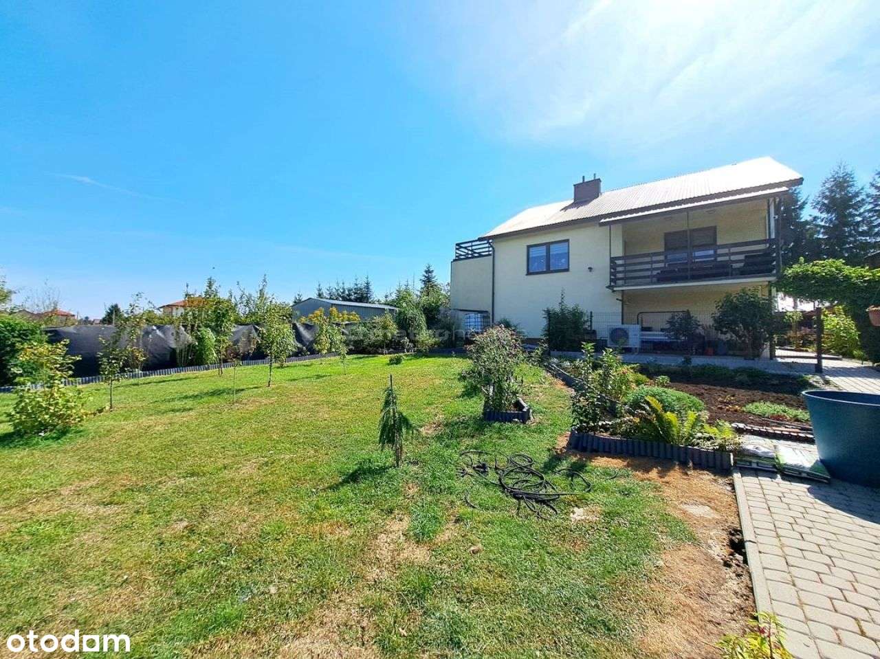 Wyjątkowy i w pełni wyposażony dom w Koprzywnicy - Pełny obrazek: 5/20