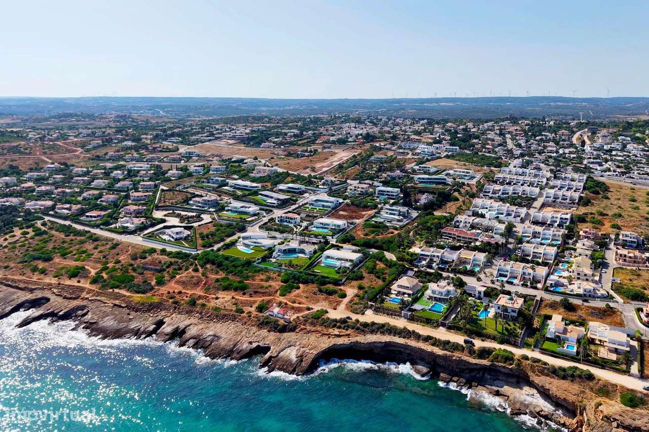 Lote de Sonho na Reserva da Luz-18