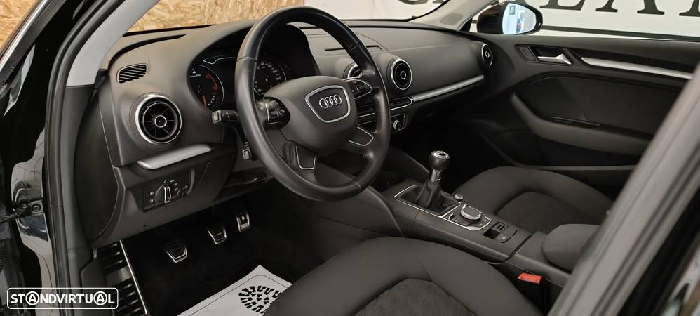 Audi A3 Sportback 1.6 TDI Advance Ultra - 17