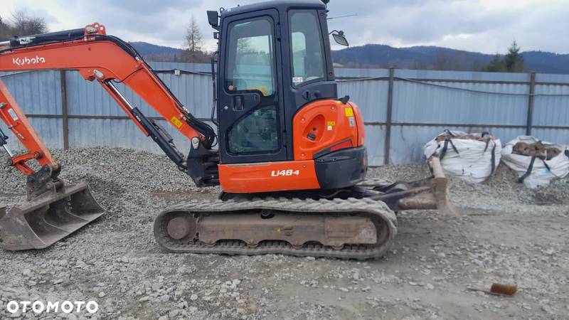 Kubota U48 - 1