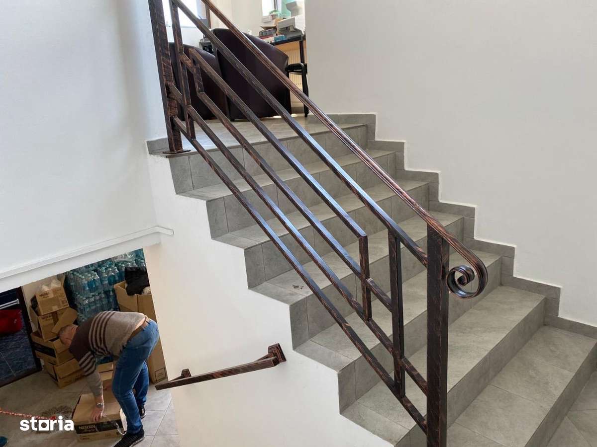 Spatiu Depozitare+Birouri - Imagine principală: 4/13