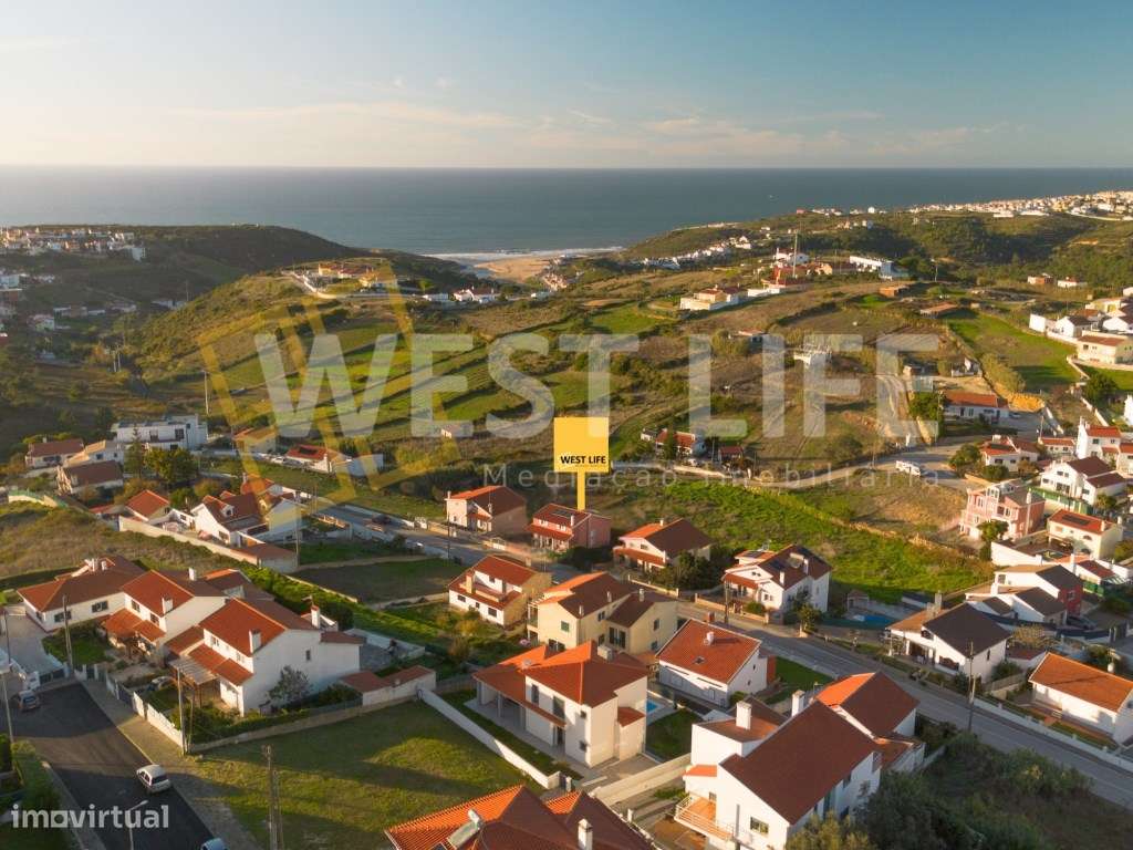 EXCLUSIVO WEST LIFE - Moradia T4 com Piscina e vista fantástica a 5... - Grande imagem: 4/35