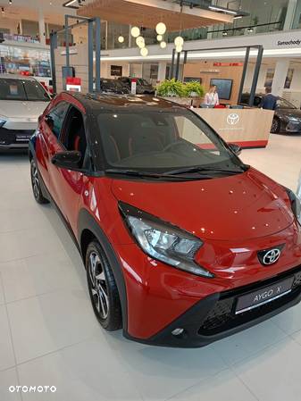 Toyota Aygo X 1.0 VVT-i Style - 1