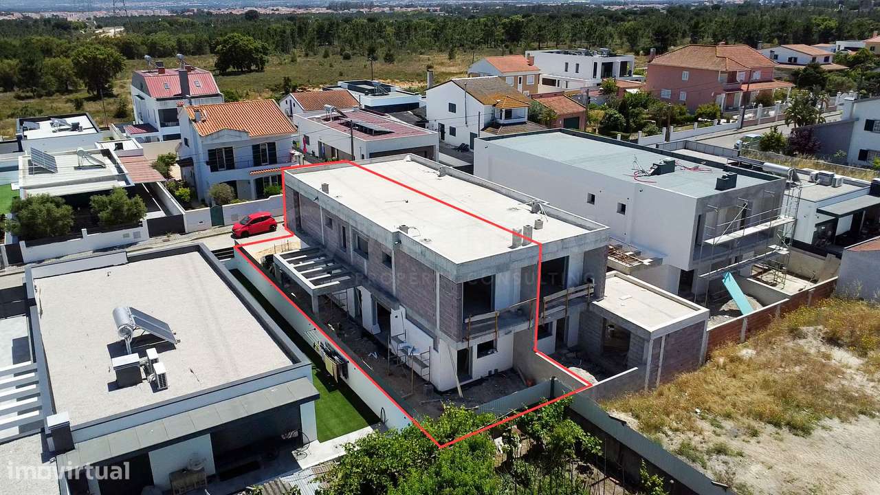Moradia, 125,40 m², Fernão Ferro-13