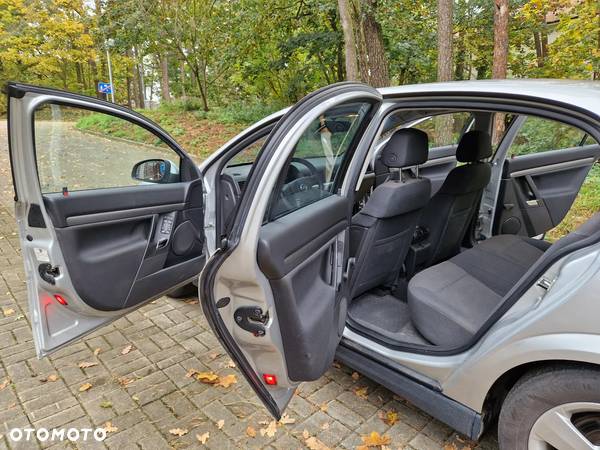 Opel Vectra 1.8 Comfort - 13