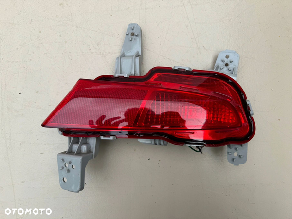 HYUNDAI I30 III 3 N 17- LAMPA PRZECIWMGIELNA PRAWA TYLNA PRAWY TYŁ 92406-S0 - 1