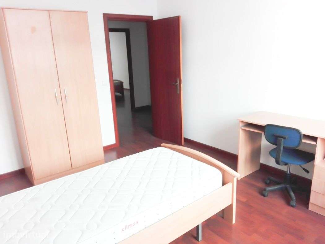 Quartos na Baixa de Coimbra - Grande imagem: 4/8