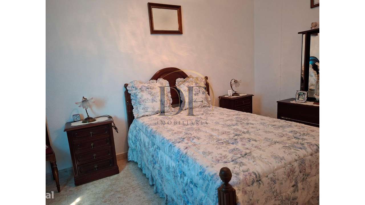 Quintinha com Moradia T2-9