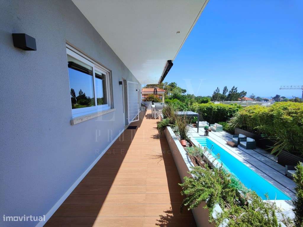 MORADIA DE LUXO NO CENTRO DO ESTORIL-18