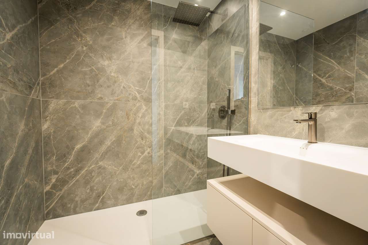 T2 Novo | 86 m² ABP | Varanda de 44 m² | Piscina Privativa Aquecida-22