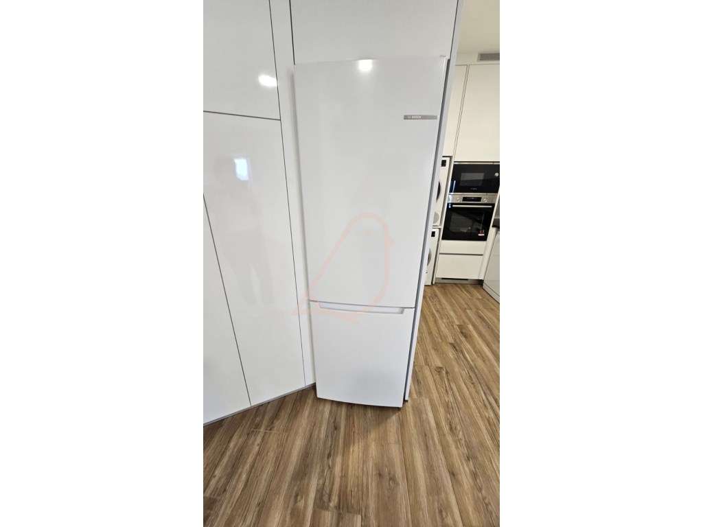 Moradia T3 no Rés do Chão com Excelente Localização e Acabamentos d... - Grande imagem: 5/35