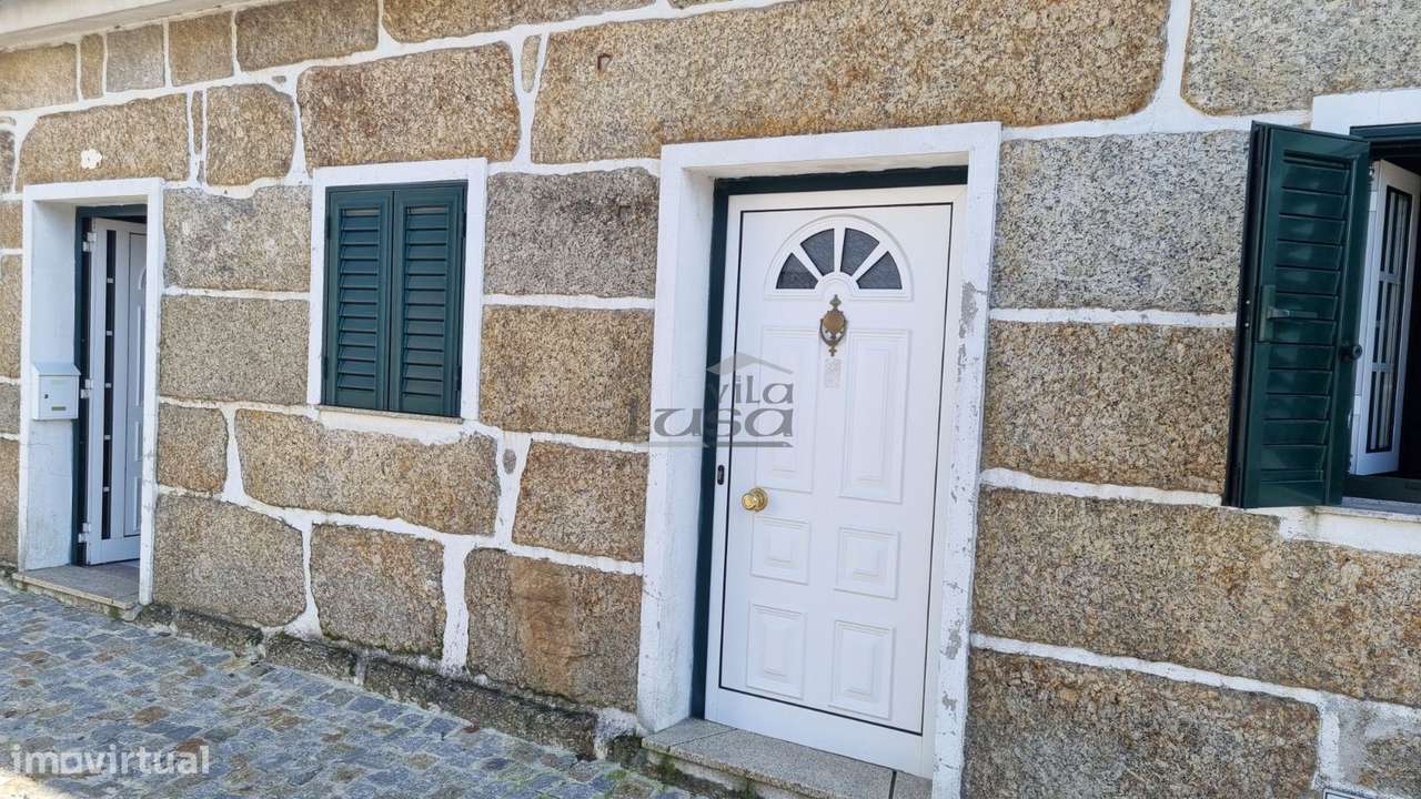 Andar de Moradia T2 com quintal e Garagem Individual para 6 carros ... - Grande imagem: 2/27