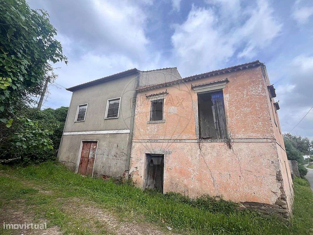 Moradia T2 para venda-20