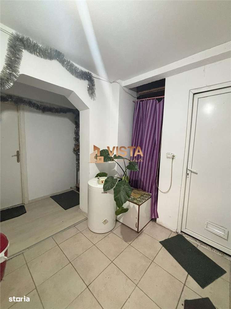 Casa de renovat,  7 camere, 3 bai, 300mp teren, zona Centrala, Matei B - Imagine principală: 4/16