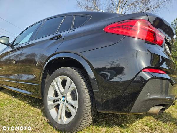 BMW X4 xDrive20d Advantage - 11