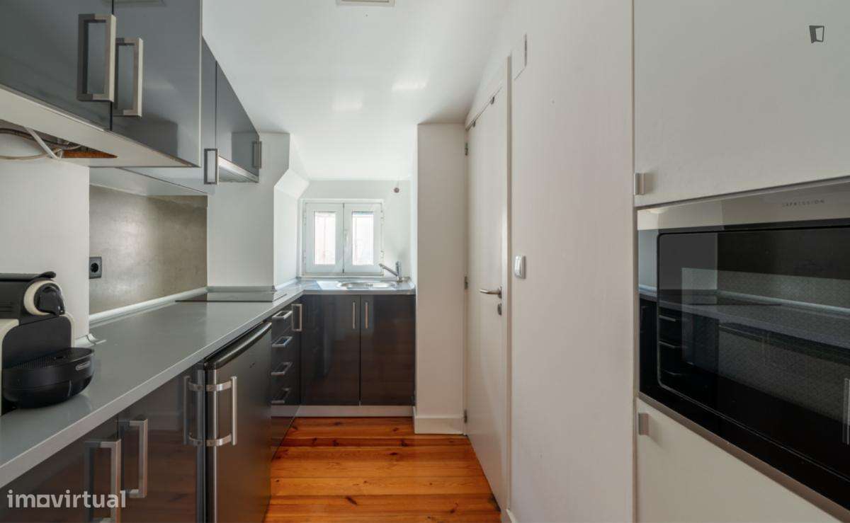 Apartamento com 1 quartos - localizado em Bairro Alto Lisbon - Grande imagem: 4/9