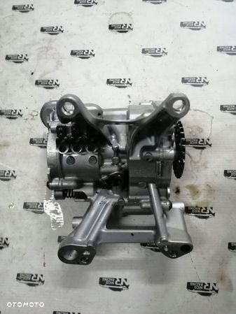 POMPA OLEJU BMW F39 F48 G20 MINI F55 8631810 - 1