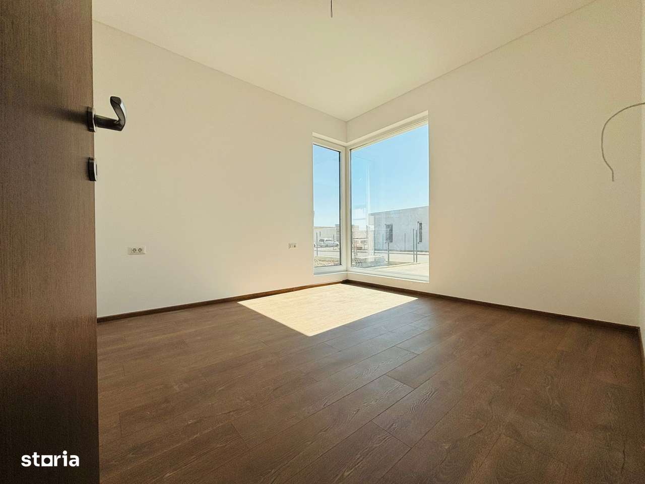 Casa de vanzare IN RATE  3 DORMITOARE Comuna Berceni, Ilfov - Imagine principală: 4/9