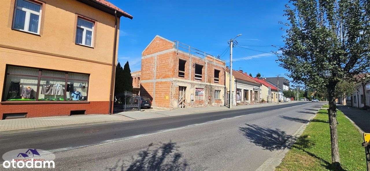 Dom, 317 m², Żabno-1