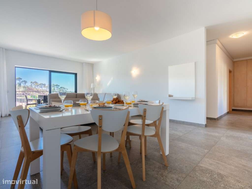 Apartamento T3 localizado no Algarve Race Resort, Portimão-8