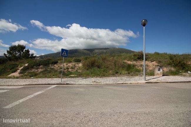 Terreno urbano: Cabanas do Chão (Alto dos Moinhos), Abrigada  Alenq... - Grande imagem: 4/5