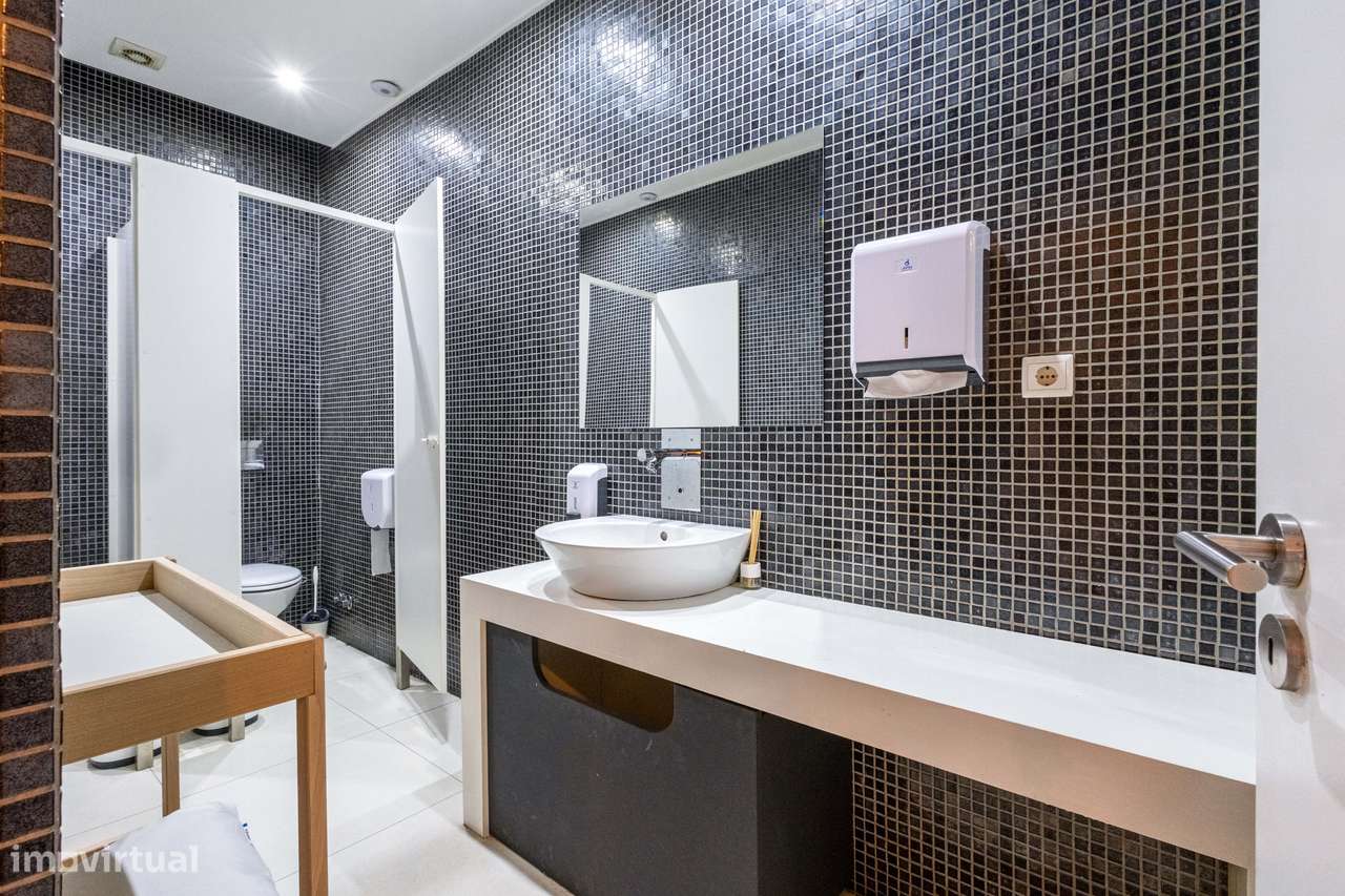 Loja comercial Junto à Universidade do minho-19