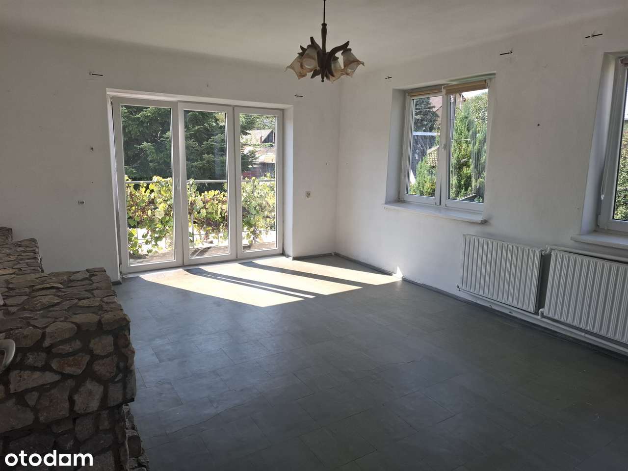 Dom jednorodzinny z pięknym ogrodem i potencjałem biznesowym w centrum - Pełny obrazek: 5/13