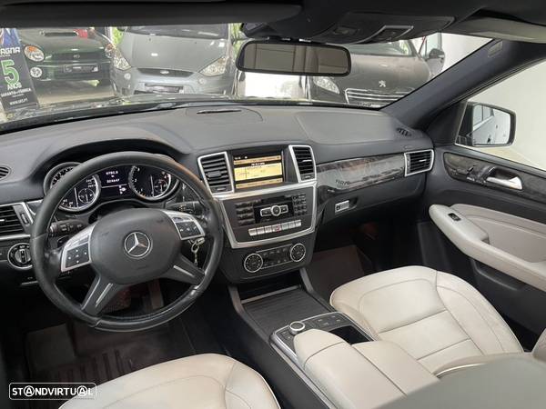 Mercedes-Benz ML 350 BlueTEC 4MATIC 7G-TRONIC - 7