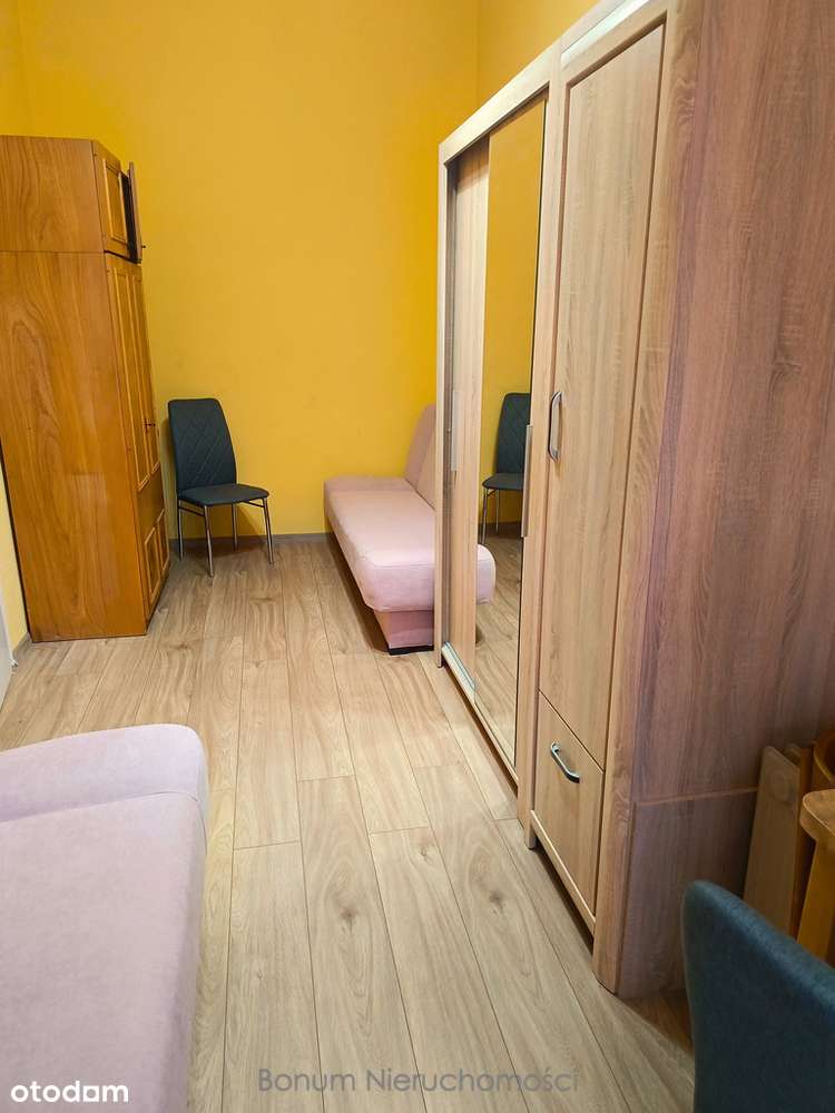 Na sprzedaż trzy pokojowe mieszkanie w Ząbkowicach-5