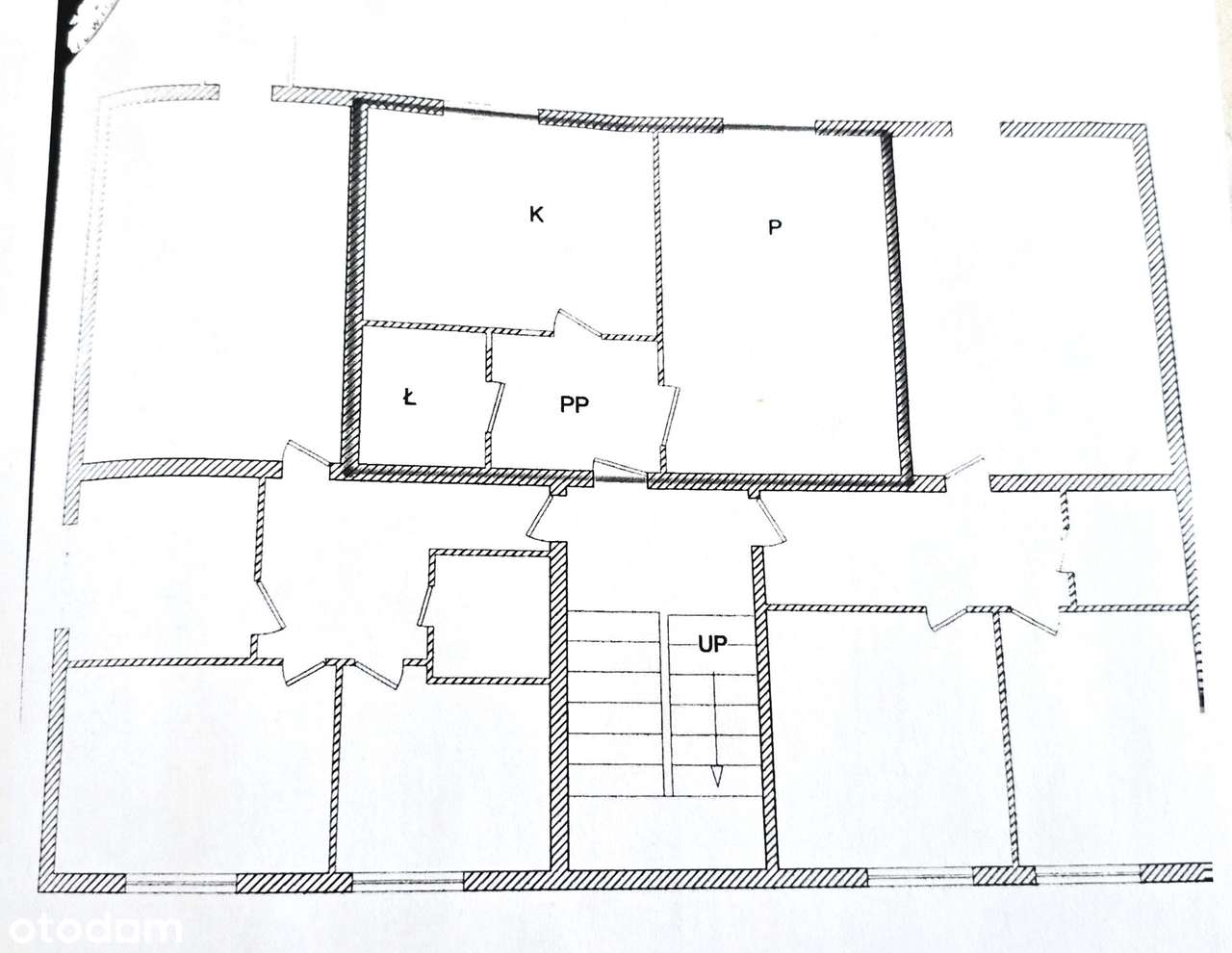 Koszutka, niski blok, przestronna i słoneczna kawalerka!-16
