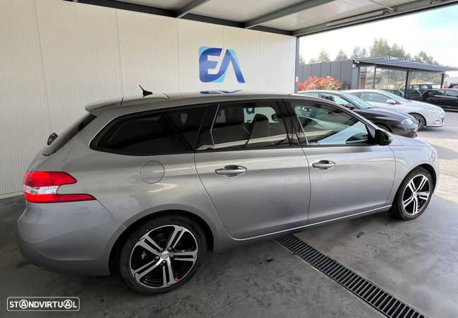 Peugeot 308 SW 1.6 BlueHDi Allure - 23