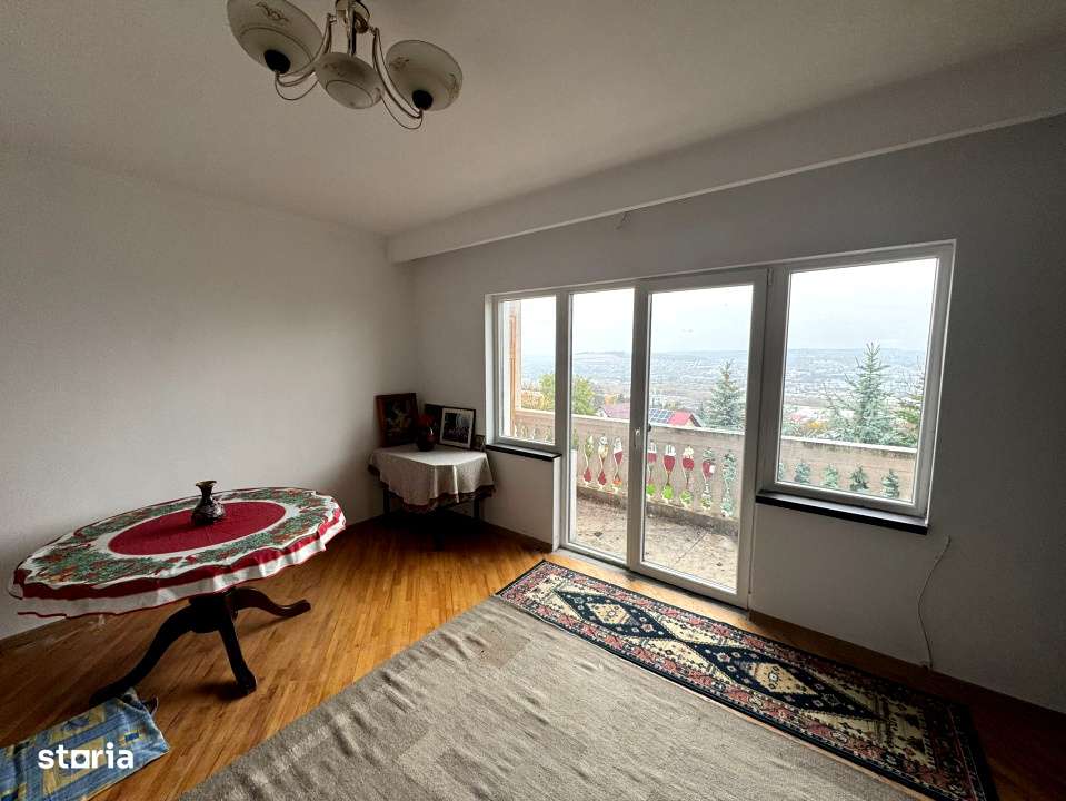 Vanzare triplex cu garaj si curte Zamca Suceava - 240mp- Oferta rara!-13