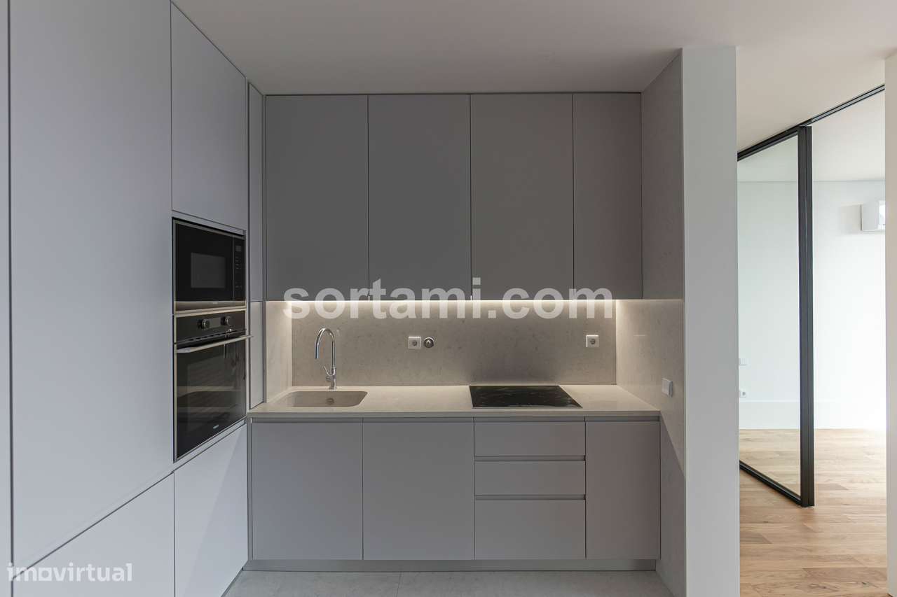 Apartamento T1+1 Venda em Cedofeita, Santo Ildefonso, Sé, Miragaia, Sã-7