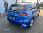 Kia Ceed 1.4 L - 9