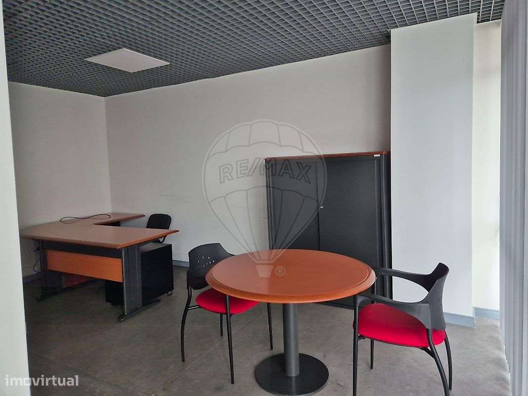 Escritório  para arrendamento - Grande imagem: 5/8