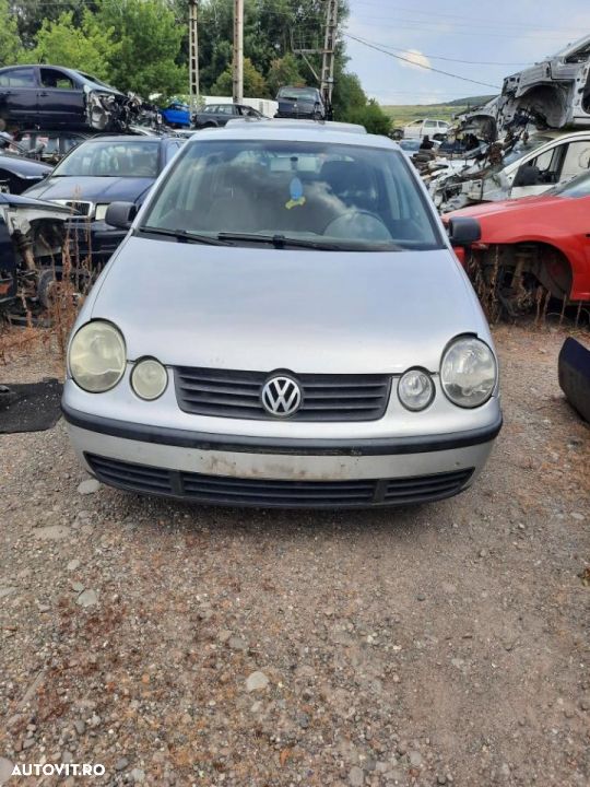 Dezmembrez VW Polo 9N - 1