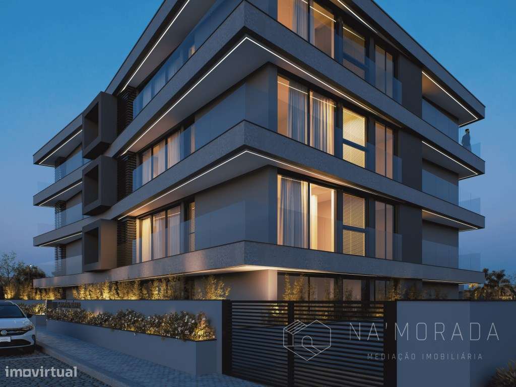 Apartamento T3 com terraço de 40m2 em São Félix da Marinha-28