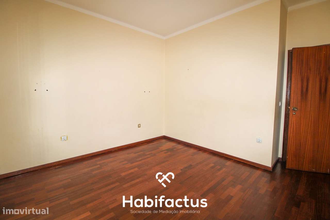 Andar Moradia T3 para Venda em Abraveses - Viseu-14