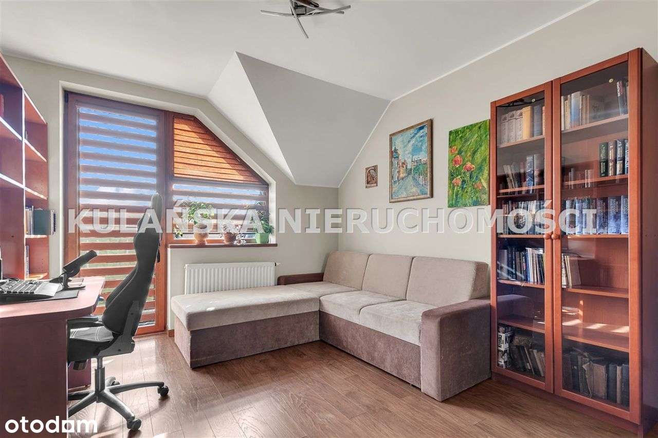 Idealny dom dla rodziny-ogródek, kominek, las!-7