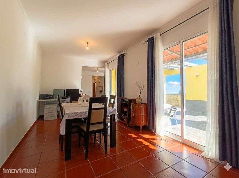 Vende-se Moradia Isolada T3 - Grande imagem: 3/12