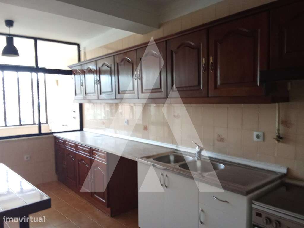 Apartamento T3 no Coração do Centro de Águeda!-9