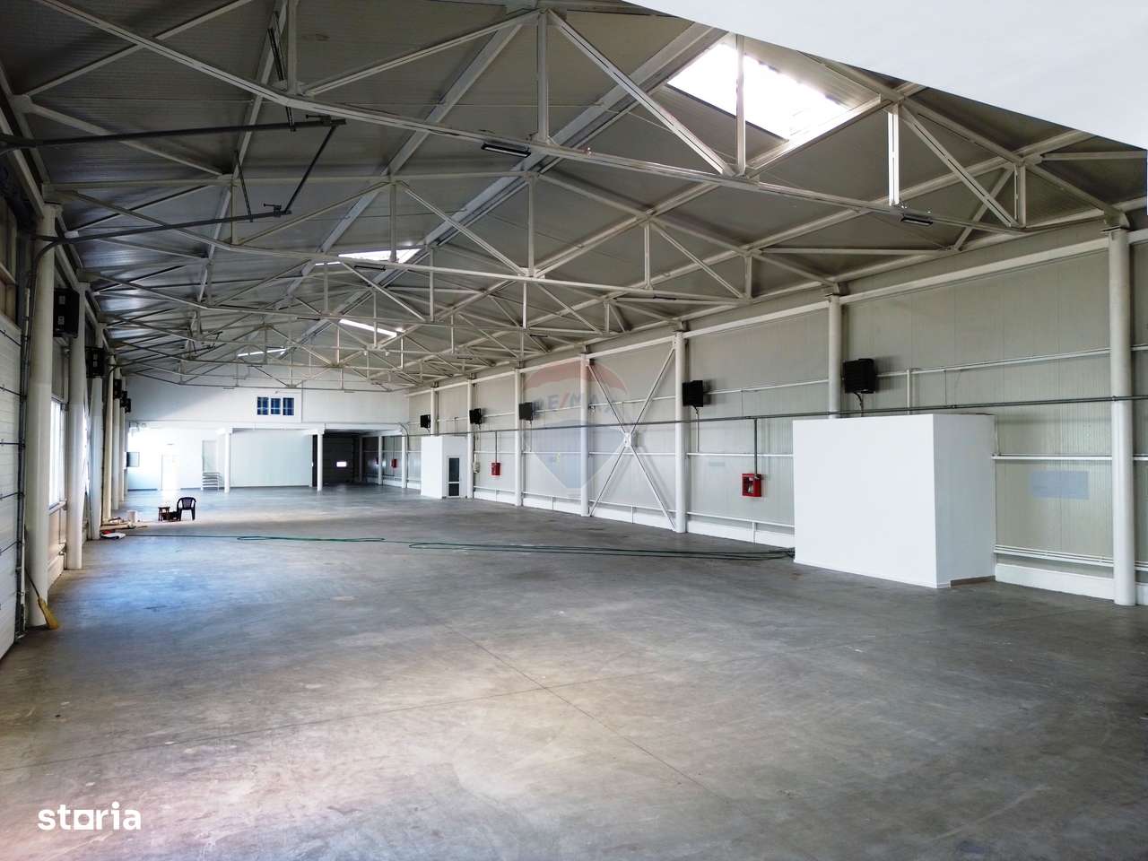 Spațiu industrial/hala 1535mp de închiriat în zona Tirighina Galati - Imagine principală: 2/14