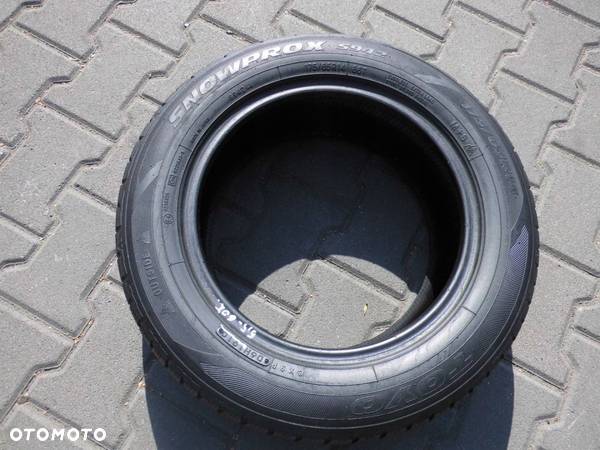 OPONA TOYO SNOWPROX S942 175/65 14 86T - 4