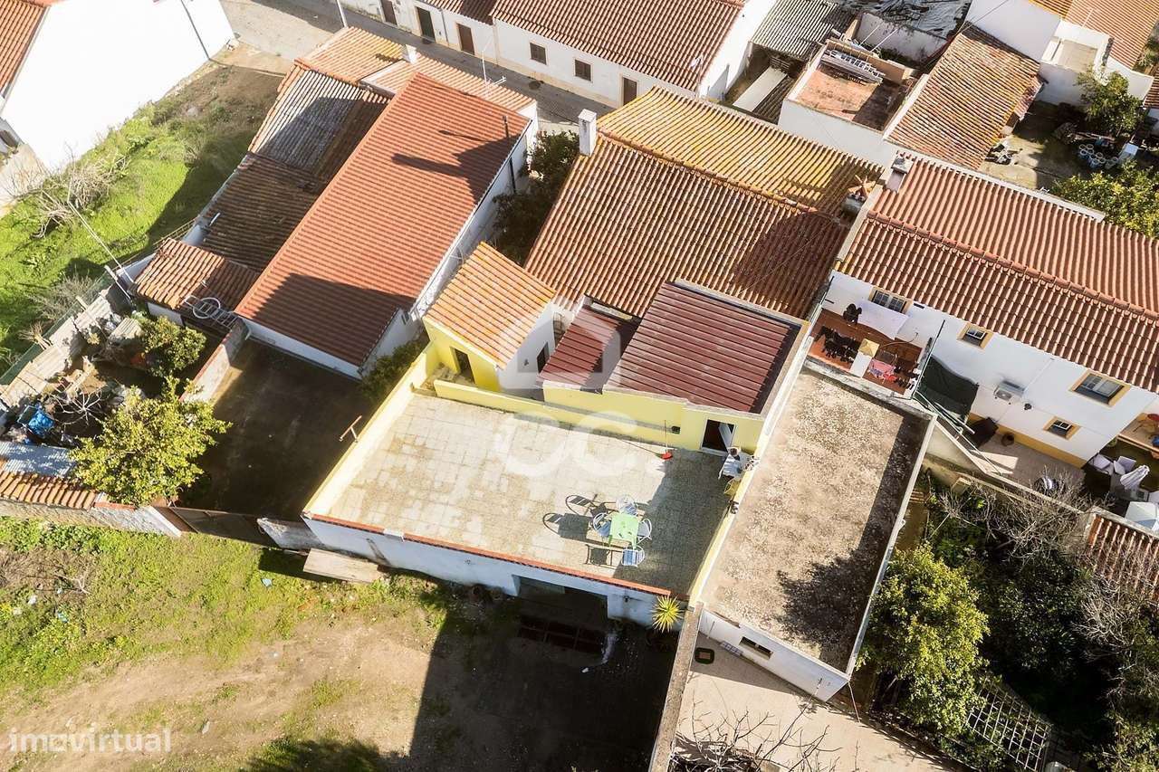 Moradia T5 c/ Espaço Exterior, Garagem e Terraço | Torrão, Alcácer do-38