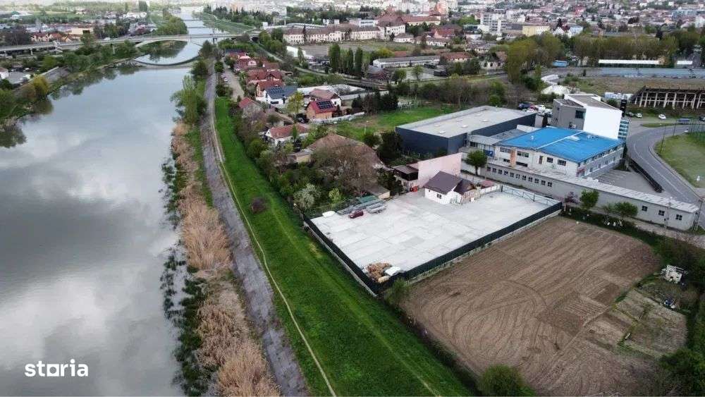 Semicentral - Vanzare casa 2 camere + teren mare - Str. Insulei - Imagine principală: 2/4