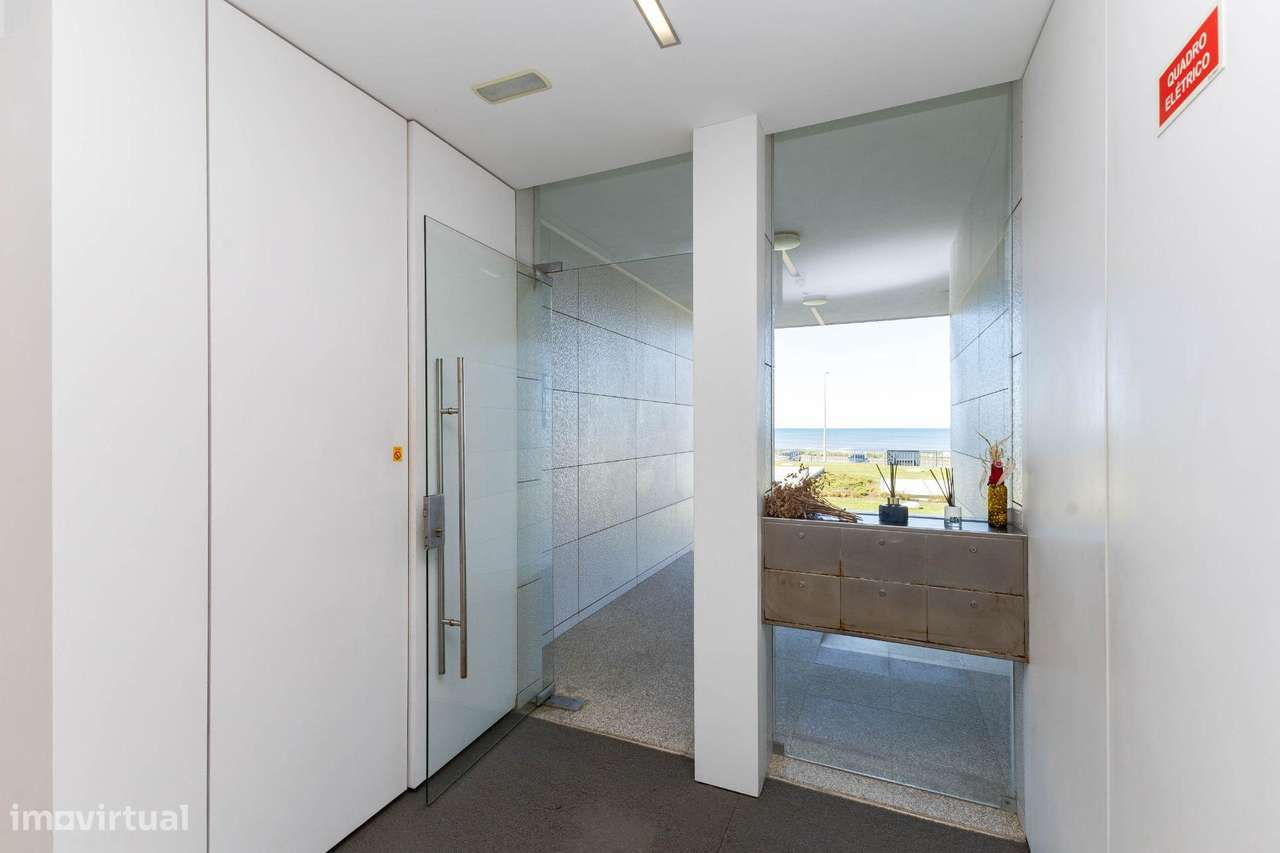 T3 de Luxo na 1.ª Linha de Mar, Madalena ,170m2 Úteis ,Box 69m2...-34