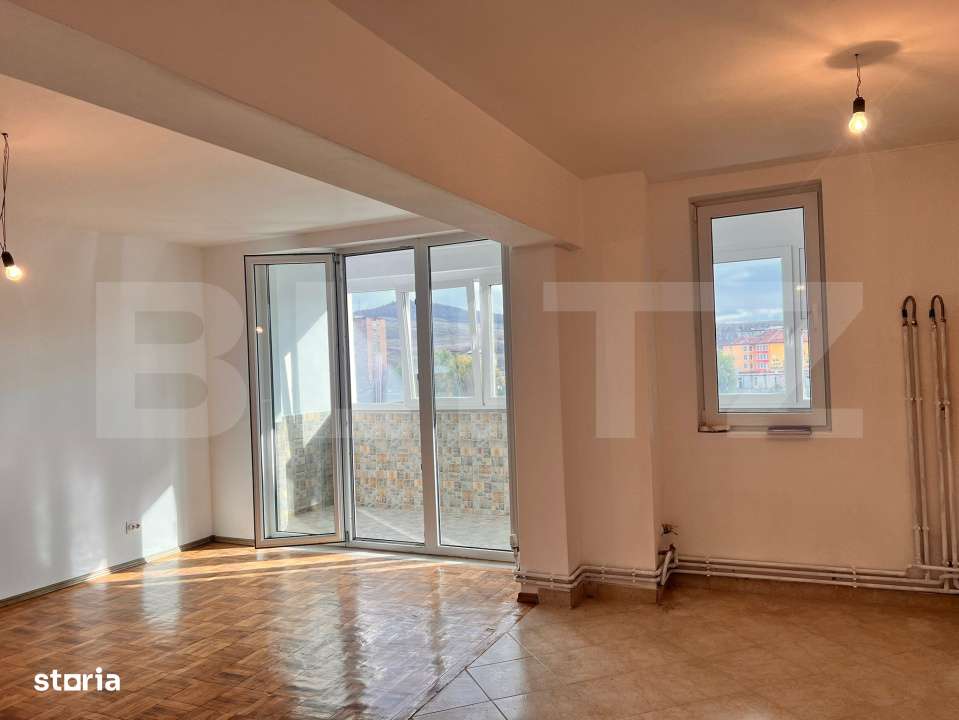 Apartament 3 camere decomandate+dressing - Imagine principală: 3/8