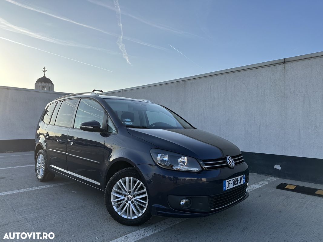 Volkswagen Touran 1.6 TDI Comfortline - 1